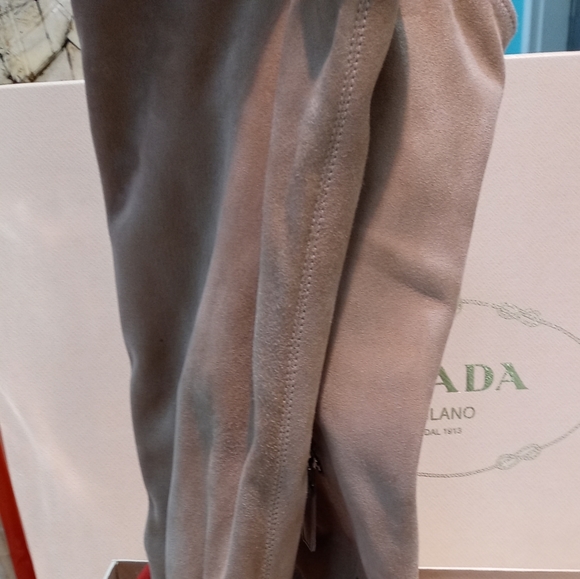NWOT Authentic Prada Calf Boots Sz 8 - Picture 6 of 16
